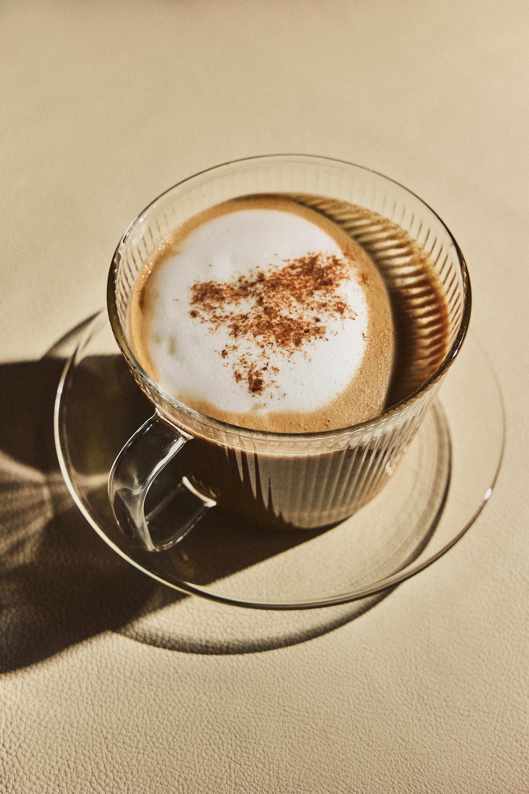 TASSE À THÉ ET SOUCOUPE BOROSILICATE
